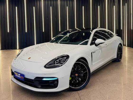 PORSCHE PANAMERA 2.9 V6 E-HYBRID 4 PDK PORSCHE PANAMERA 2.9 V6 E-HYBRID 4 PDK